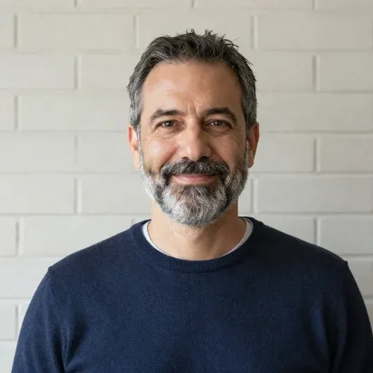 Portrait de Marc-Olivier Fortin, conseiller en performance et mobilisation chez Cadence RH.
